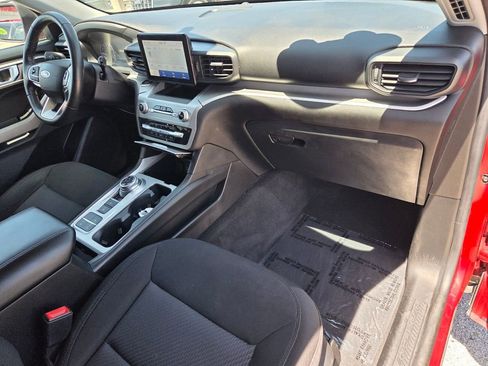 Used 2022 Ford Explorer XLT RWD image 18