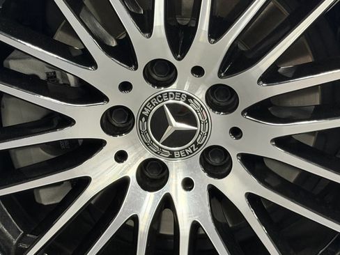 Used 2024 Mercedes-Benz C 300 4MATIC Sedan w/ Exclusive Trim Package image 20