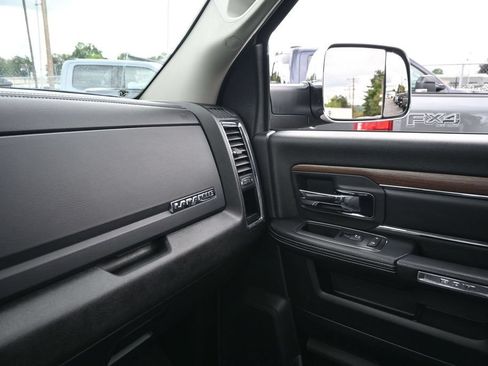 Used 2013 RAM 2500 Laramie w/ Convenience Group AWD/4WD image 18