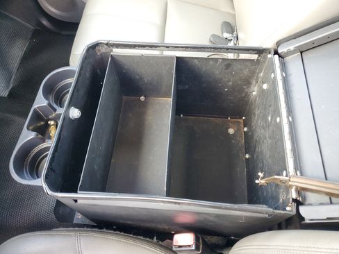 Used 2013 Chevrolet Silverado 1500 W/T image 22