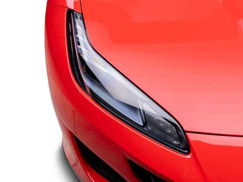 Used 2019 Ferrari Portofino Base image 9