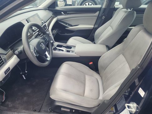 Used 2020 Honda Accord EX image 6