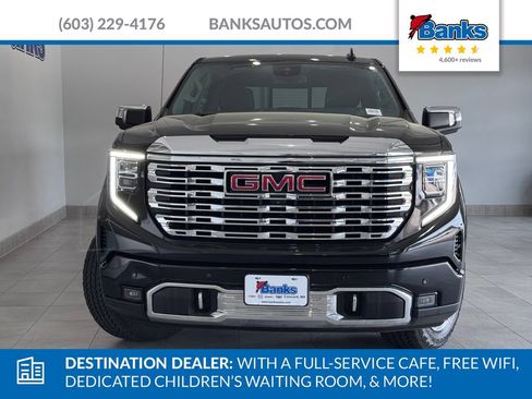 Used 2023 GMC Sierra 1500 Denali AWD/4WD image 3
