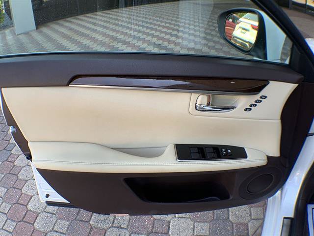 Used 2018 Lexus ES 350 w/ Luxury Package w/Wood Trim FWD image 13