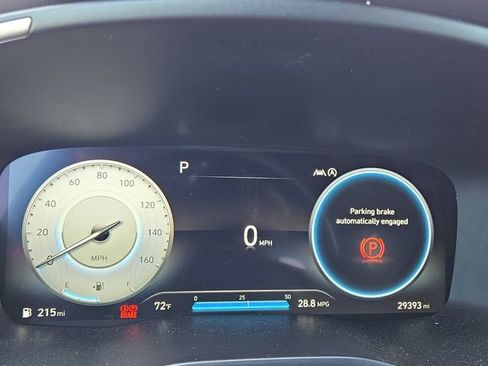 Certified 2023 Hyundai Santa Fe Limited AWD/4WD image 9