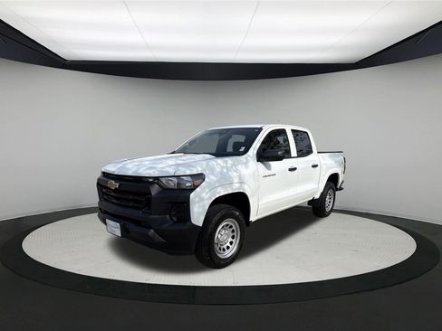 Used 2023 Chevrolet Colorado W/T w/ WT Convenience Package II RWD image 1
