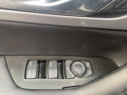 Certified 2022 Chevrolet Blazer LT image 9