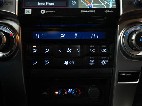 Used 2023 Toyota 4Runner Limited image 21