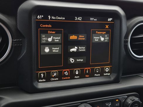 Used 2023 Jeep Wrangler Unlimited Sahara w/ Cold Weather Group image 20