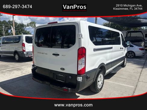 Used 2017 Ford Transit 350 XLT image 5