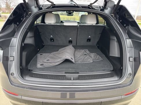 Used 2025 Jeep Wagoneer S Limited AWD/4WD image 17