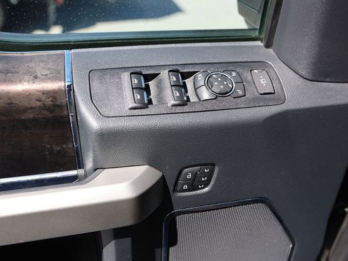 Certified 2022 Ford F350 Lariat w/ Lariat Ultimate Package AWD/4WD image 39