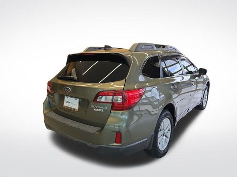 Used 2016 Subaru Outback 2.5i Premium AWD/4WD image 6