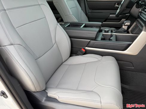 New 2026 Toyota Tundra SR5 AWD/4WD image 10