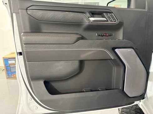 Used 2024 GMC Sierra 1500 AT4X AWD/4WD image 16