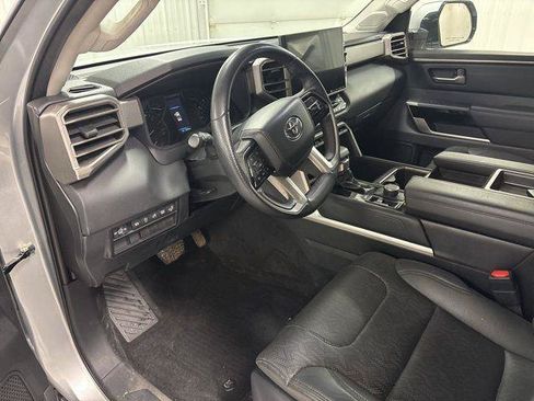 Used 2022 Toyota Tundra Limited AWD/4WD image 13