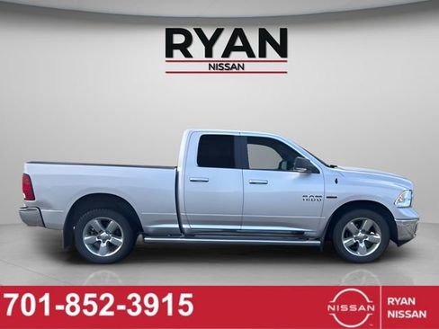 Used 2017 RAM 1500 Big Horn AWD/4WD image 3