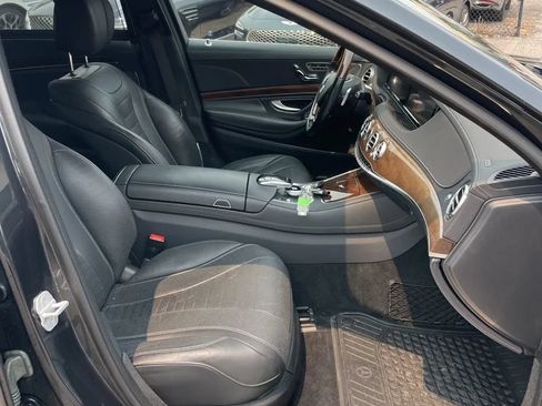 Used 2016 Mercedes-Benz S 550 4MATIC Sedan image 12