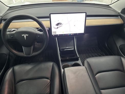 Used 2019 Tesla Model 3 Performance AWD/4WD image 16