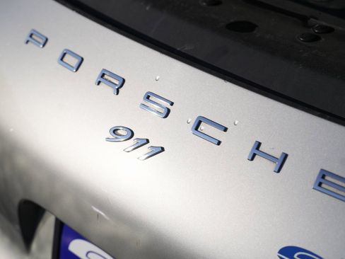 Used 2013 Porsche 911 Carrera image 22