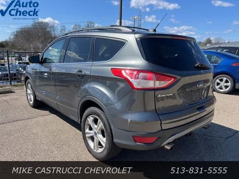 Used 2015 Ford Escape SE image 4