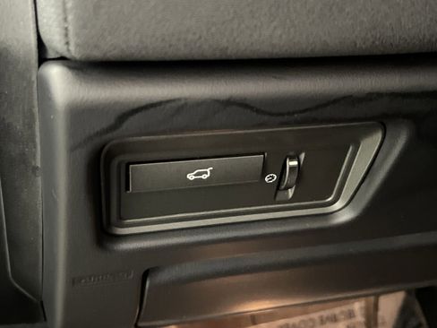 Used 2013 Land Rover Range Rover Evoque Pure Plus image 31