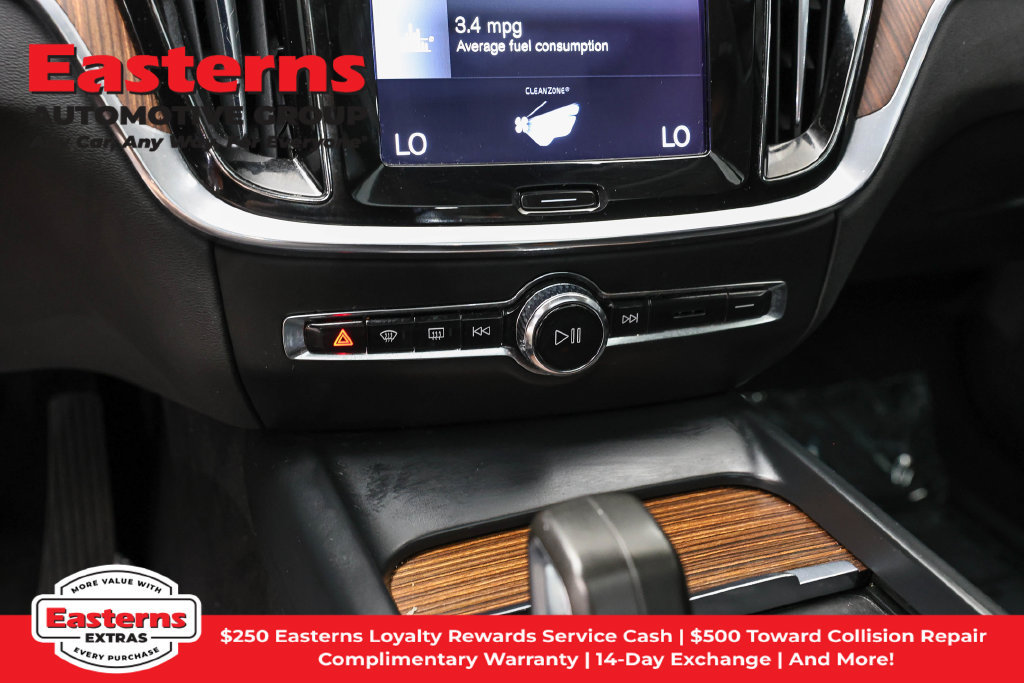 Used 2022 Volvo S60 B5 Inscription FWD image 20