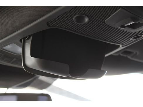 Used 2020 Ford F150 Lariat image 35