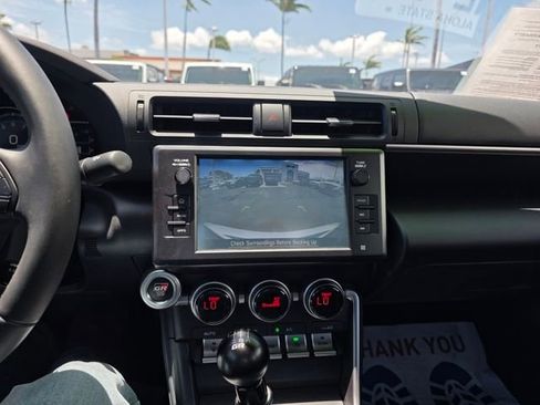 Used 2023 Toyota GR86 RWD image 12