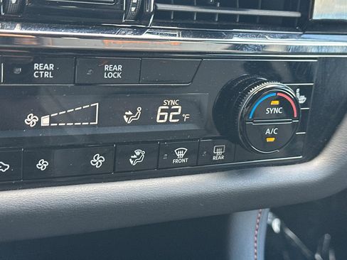 Certified 2025 Nissan Pathfinder Rock Creek AWD/4WD image 31