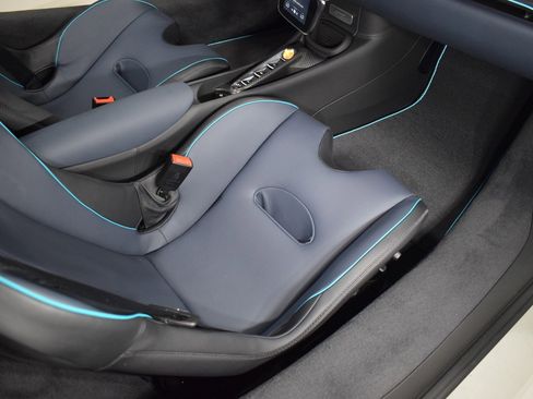 New 2025 McLaren Artura Spider image 21