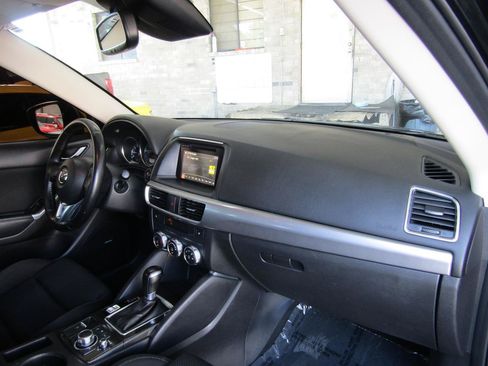 Used 2016 MAZDA CX-5 Touring w/ Touring Technology Package FWD image 11