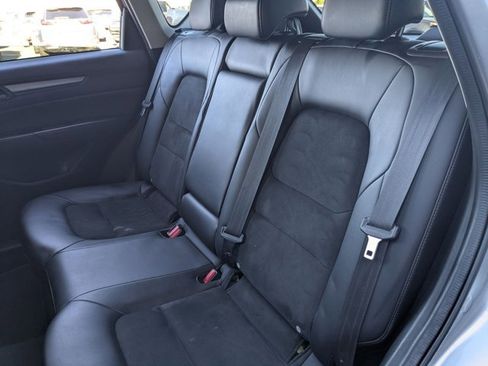 Used 2018 MAZDA CX-5 Touring image 17