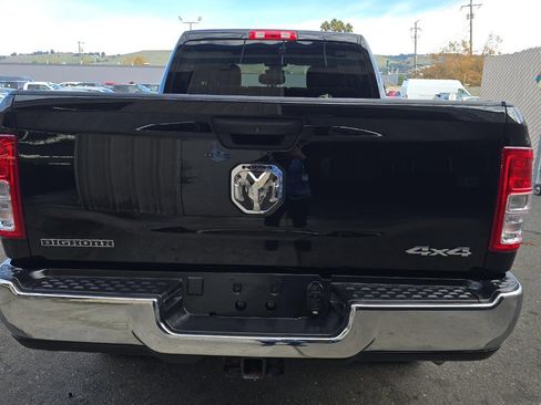 Used 2024 RAM 2500 Big Horn w/ Bed Utility Group image 5