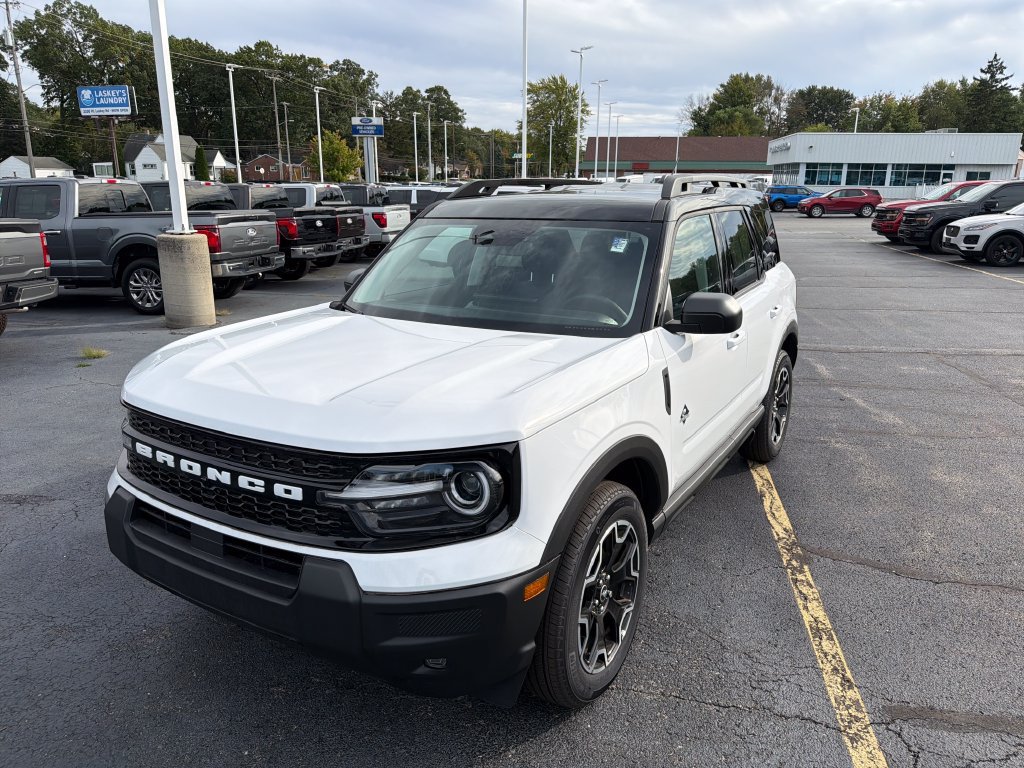Used 2025 Ford Bronco Sport Outer Banks AWD/4WD image 20