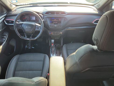Used 2023 Chevrolet TrailBlazer RS image 14