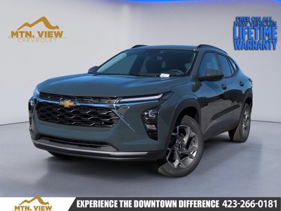 New 2026 Chevrolet Trax LT w/ Driver Confidence Package
