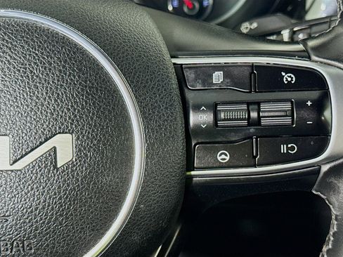 Used 2022 Kia K5 GT-Line FWD image 13