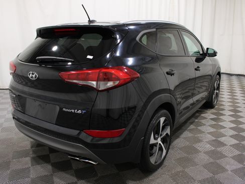 Used 2016 Hyundai Tucson Sport FWD image 28