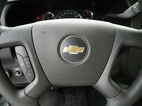 New 2025 Chevrolet Express 3500 w/ Power Convenience Package image 19