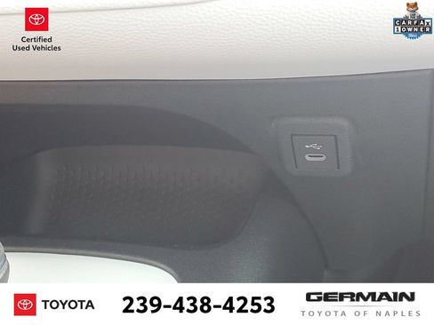 Used 2025 Toyota Corolla SE FWD image 31
