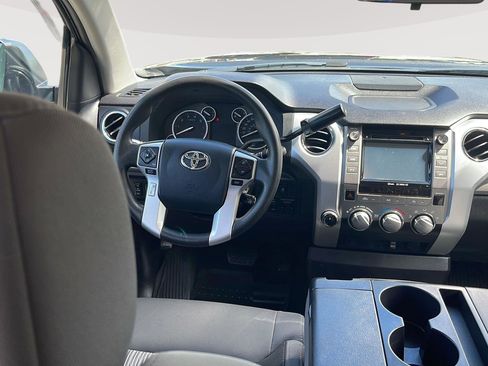 Used 2016 Toyota Tundra SR5 AWD/4WD image 18
