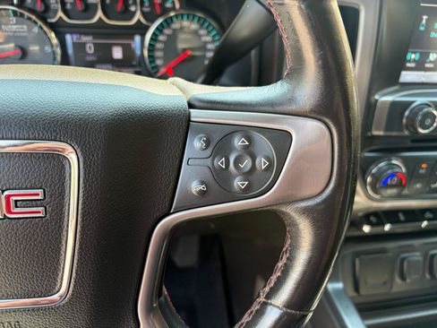 Used 2017 GMC Sierra 1500 SLT AWD/4WD image 19