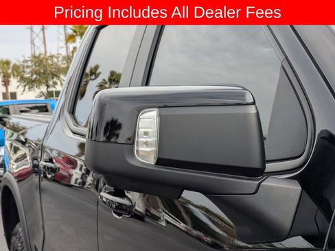 Used 2025 Chevrolet Silverado 1500 ZR2 AWD/4WD image 12