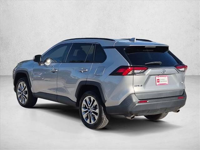 Used 2023 Toyota RAV4 XLE Premium FWD image 8