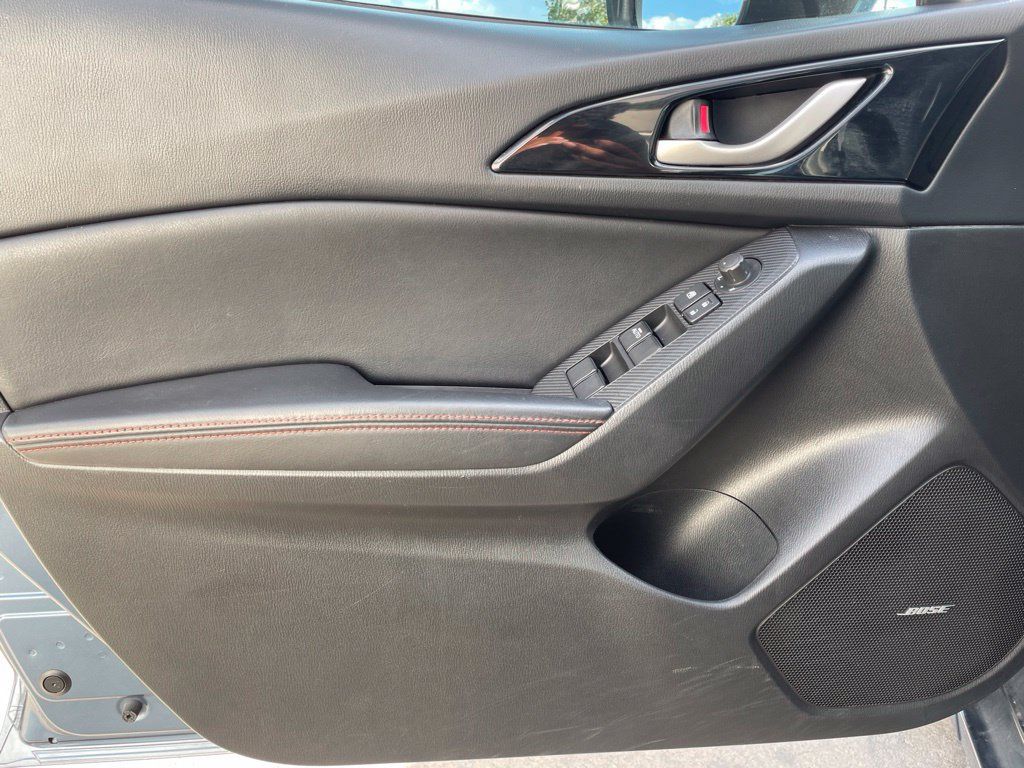 Used 2014 MAZDA MAZDA3 i Grand Touring FWD image 19