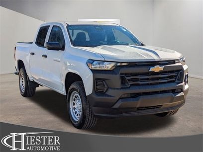 New 2025 Chevrolet Colorado W/T