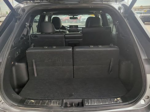 Used 2022 Mitsubishi Outlander SE image 15