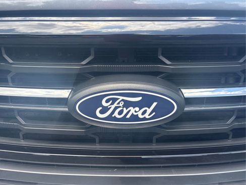 Used 2025 Ford F150 XLT w/ Equipment Group 301A Standard AWD/4WD image 33