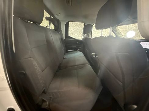 Used 2022 Toyota Tundra SR5 AWD/4WD image 12